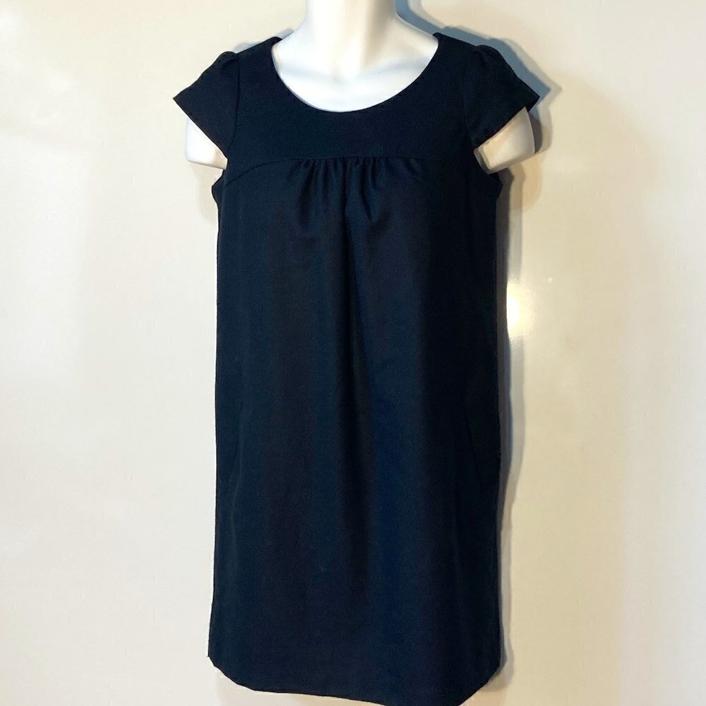 Gap SZ XS Black Wool Shift Dress Quiet Luxury Old Money Timeless Minimalist